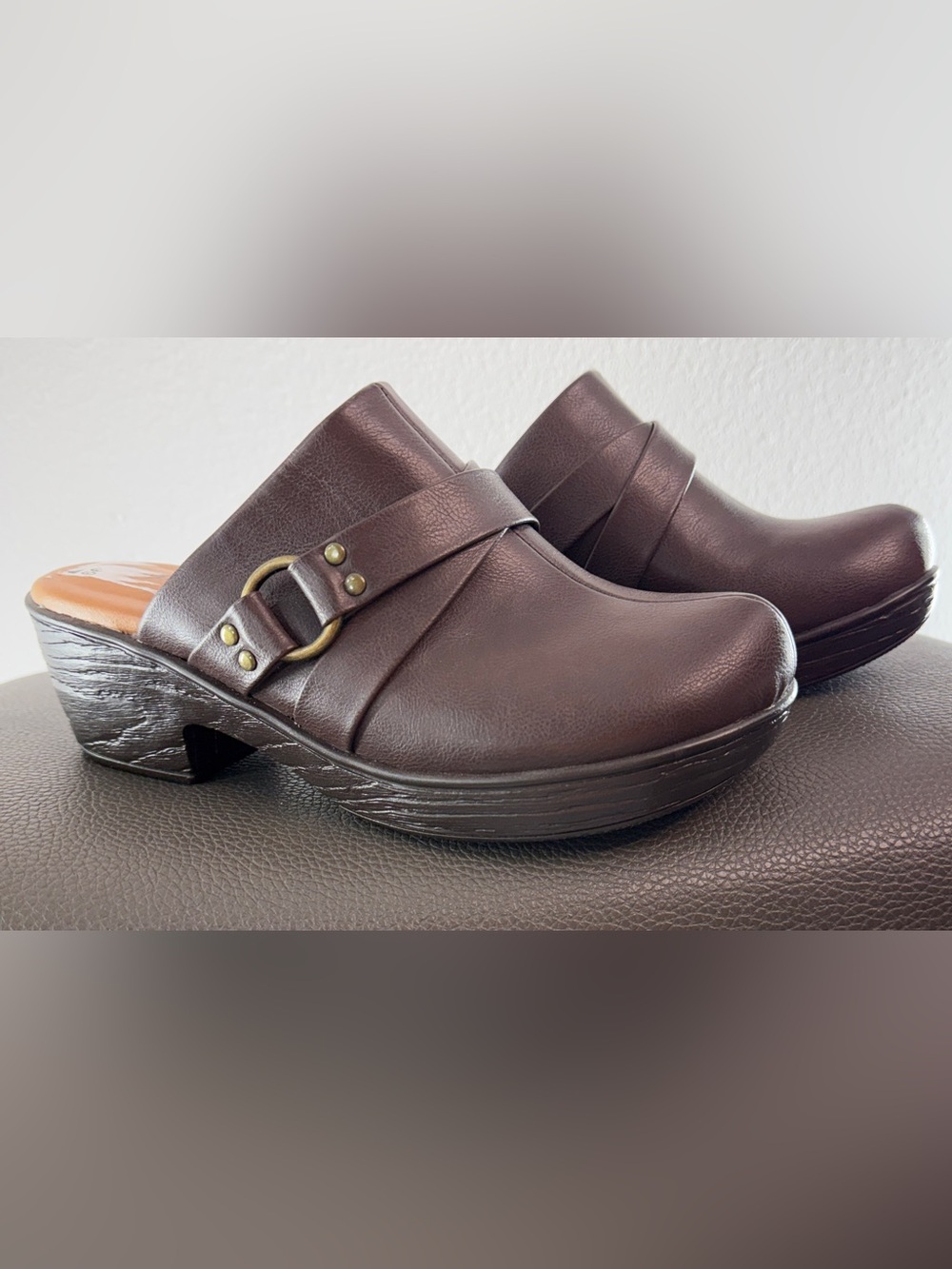 Y2K Boho B.O.C Dark Brown Faux Leather Platform Mule Clogs Buckle Hippie Size 8